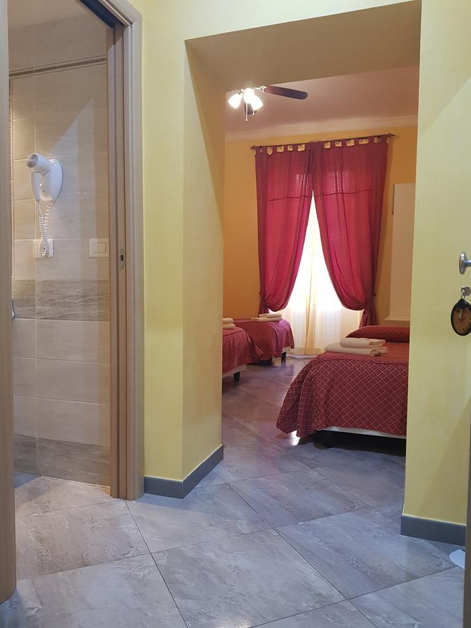 Отель Domus Rudy Рим Экстерьер фото